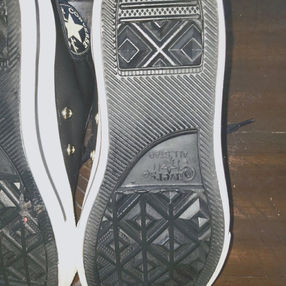 Converse - Picture 6 of 8